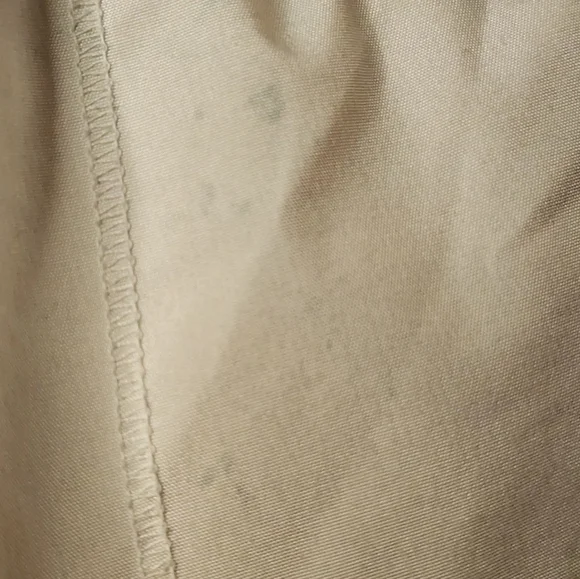 Lululemon - Picture 3 of 4